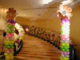 balloon decoration for wedding picture.